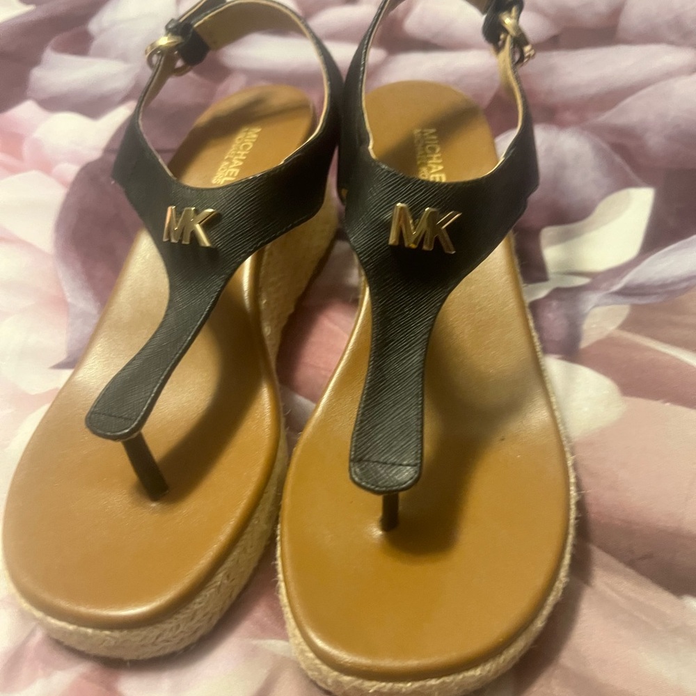 Michael Kors Black and Tan T-Strap Sandals